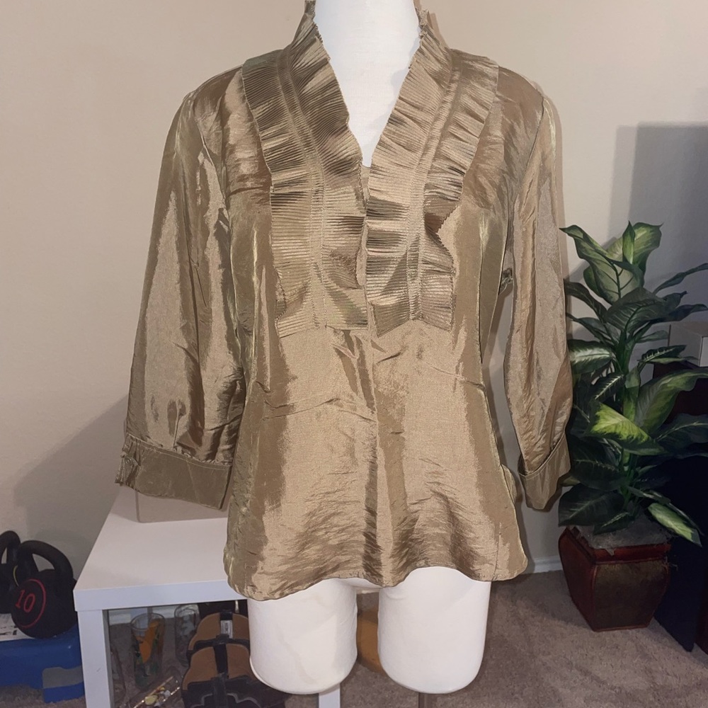 Appraisal Size M Gold Bronze Blouse Ruffles Metalic